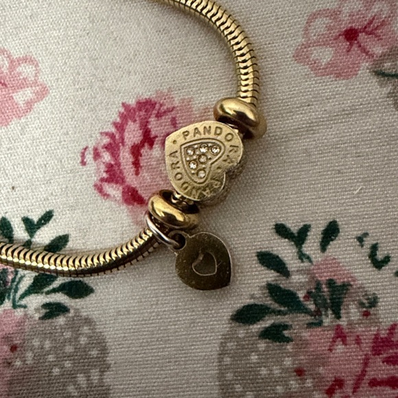 Pandora Gold Heart Charm Bracelet - Picture 2 of 4
